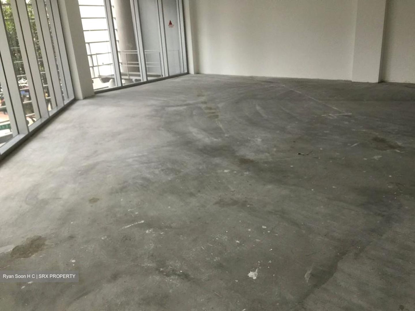 Juta Building (D1), Office #301835171